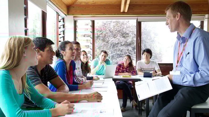 aifs-england-cambridge-sprachreise-sprachschule-unterricht-personen