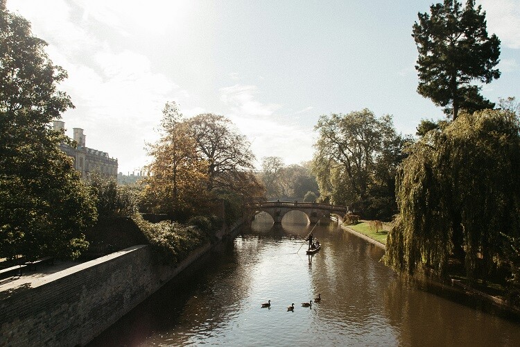 England_Cambridge_Studieren_Universität_Uni_Study_unsplash