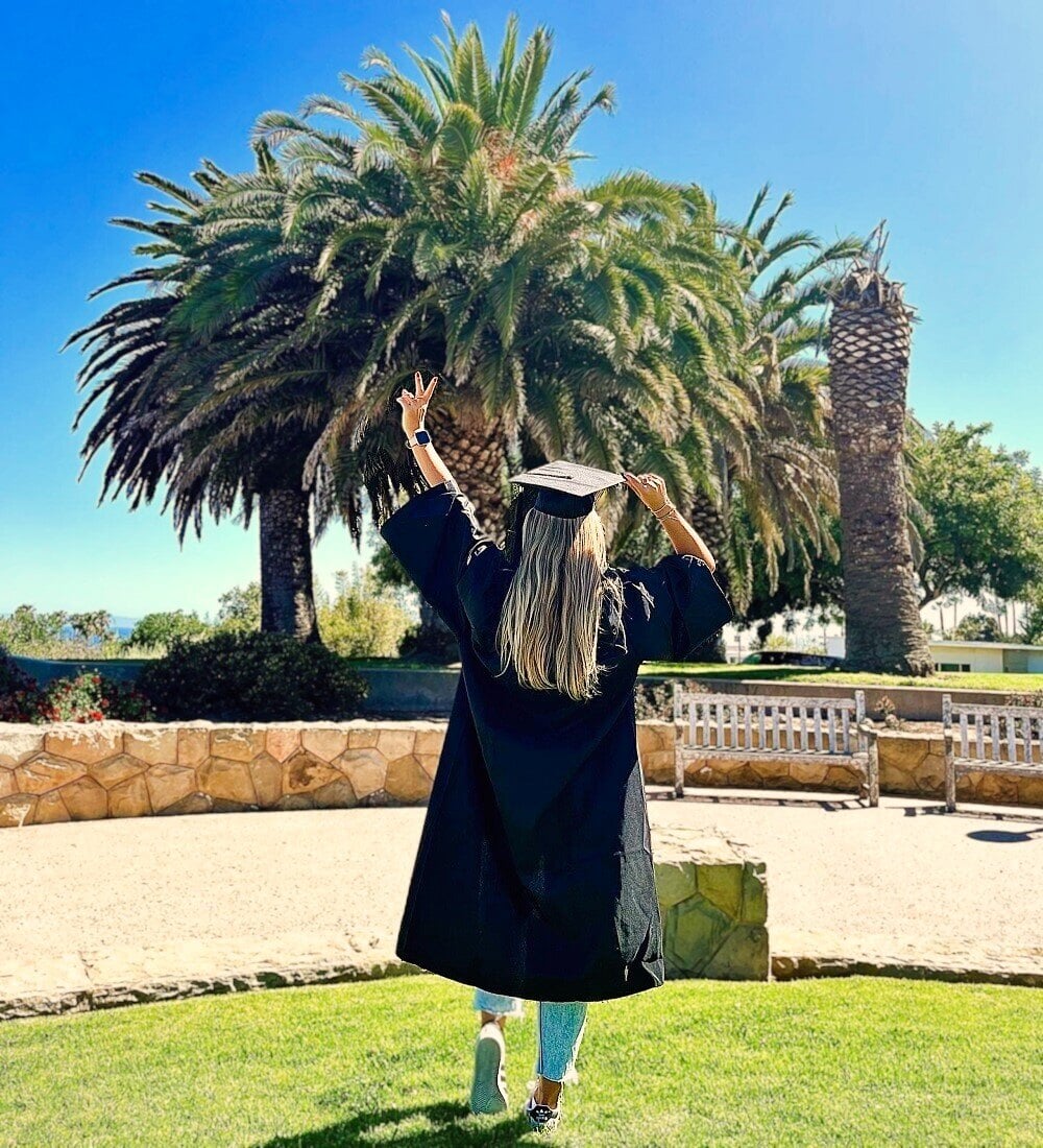 ugc-aifs-studieren-im-ausland-usa-charlenel-graduation