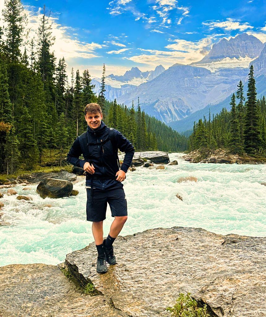 aifs-adventure-trips-kanada-loris-fluss-berge