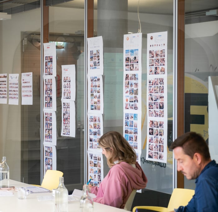 aifs-marketing-teammeeting-personen-workshop