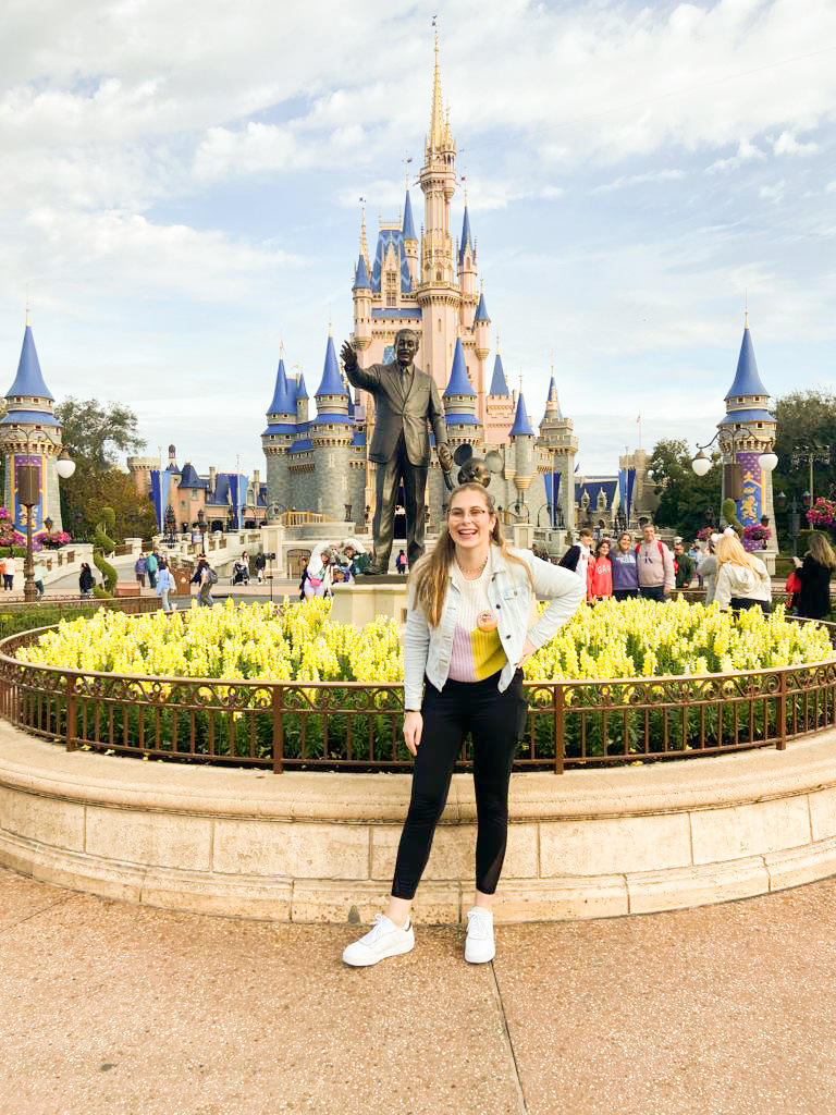 ugc-au-pair-usa-melaniew-disneyland